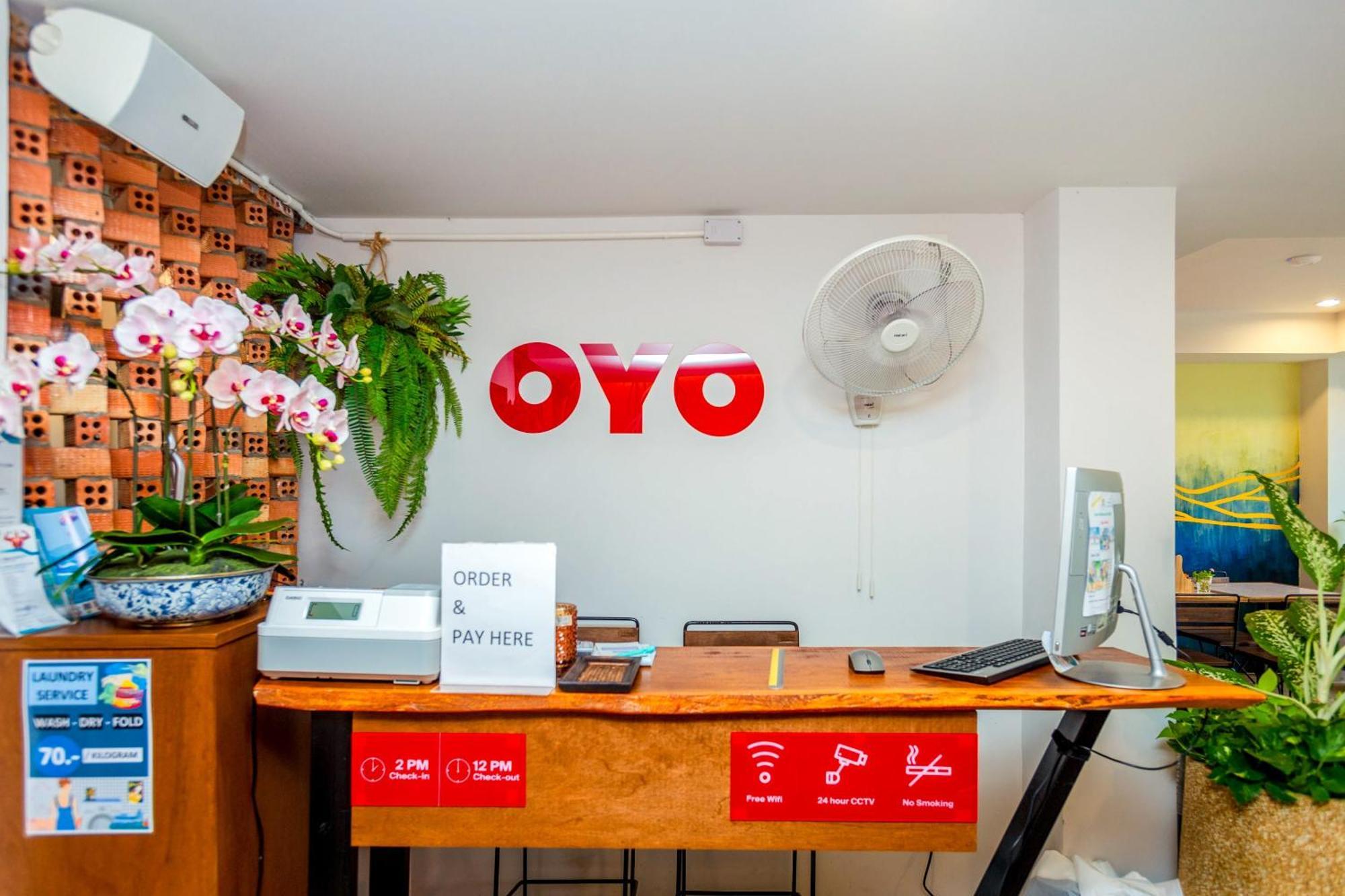 Oyo 422 Jane​ Homestay​ And​ Resort​ Rawai Esterno foto